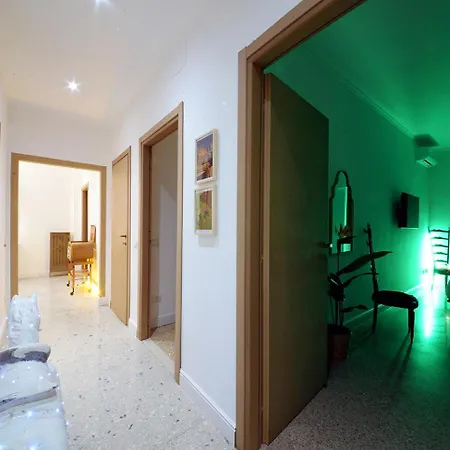 Led House Apartment *