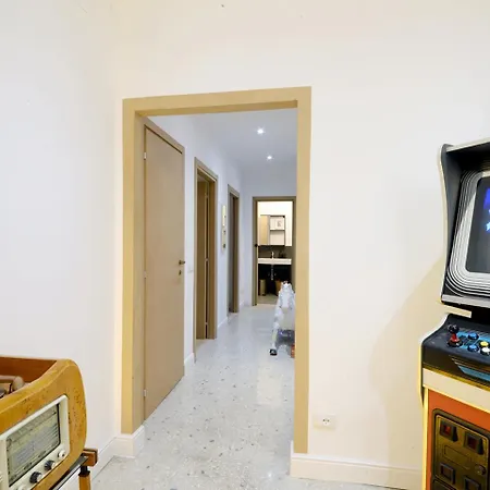 Apartament Led House *