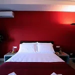Led House * روما