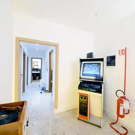شقة Led House